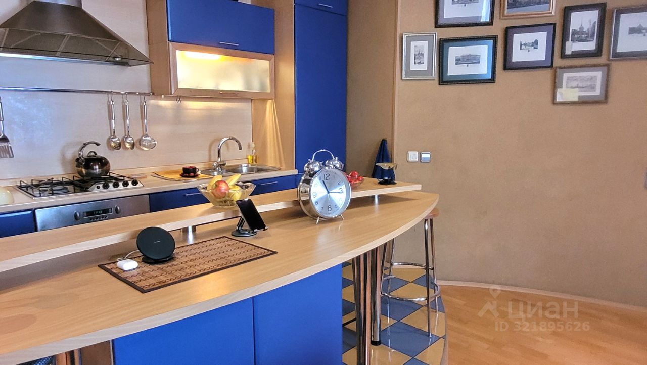 Продажа 2-комн квартиры на вторичном рынке Стремянная улица, 11