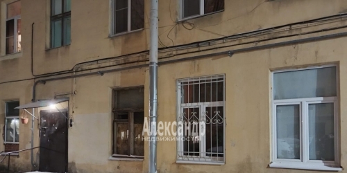 Комната 1-я линия В.О.,  д. 50