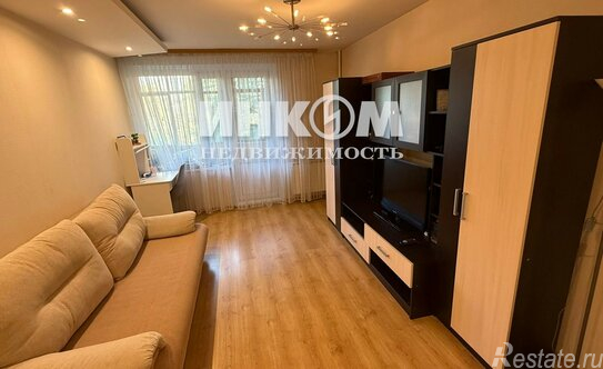 Продажа 2-комн квартиры на вторичном рынке Саянская улица,  д. 10