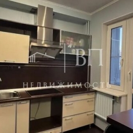 Продажа 1-комн квартиры на вторичном рынке Пулковское ш,  д. 13,  к. 2