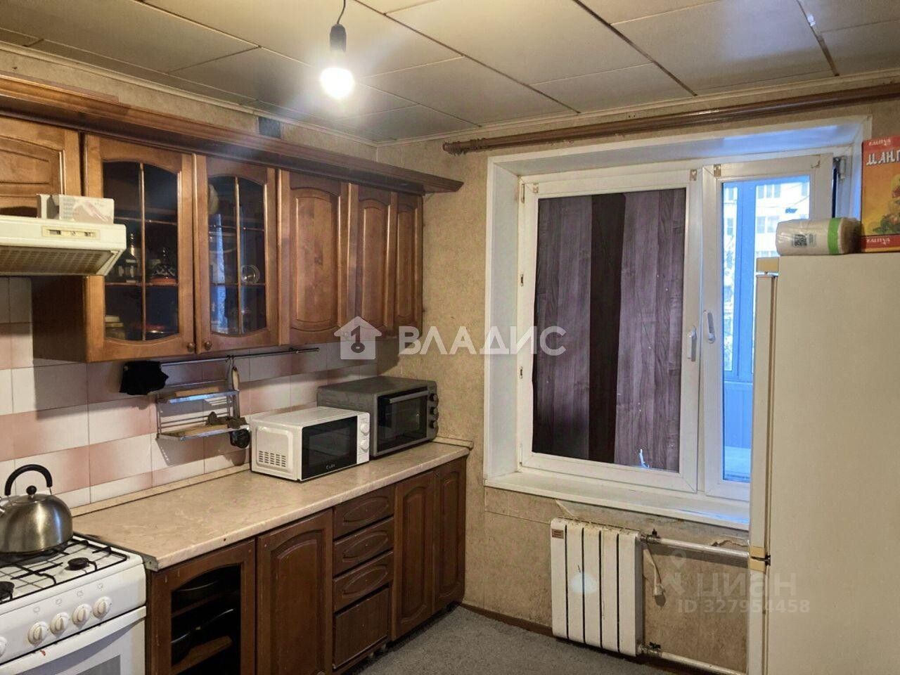 Продажа 3-комн квартиры на вторичном рынке Высотный проезд, 4