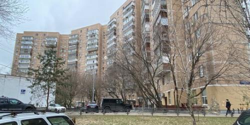 3-комн квартира улица Маршала Малиновского,  д. 8
