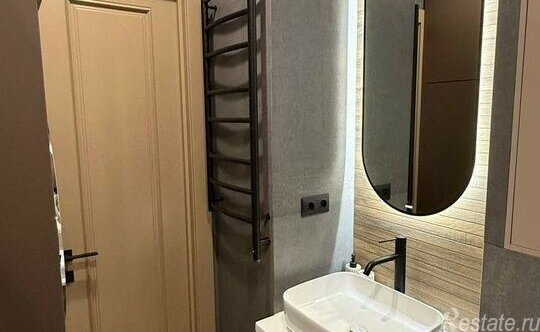 Продажа 2-комн квартиры на вторичном рынке Причальный проезд,  д. 8,  к. 7