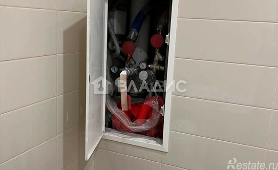 Продажа 2-комн квартиры на вторичном рынке проезд Шокальского,  д. 28А к1