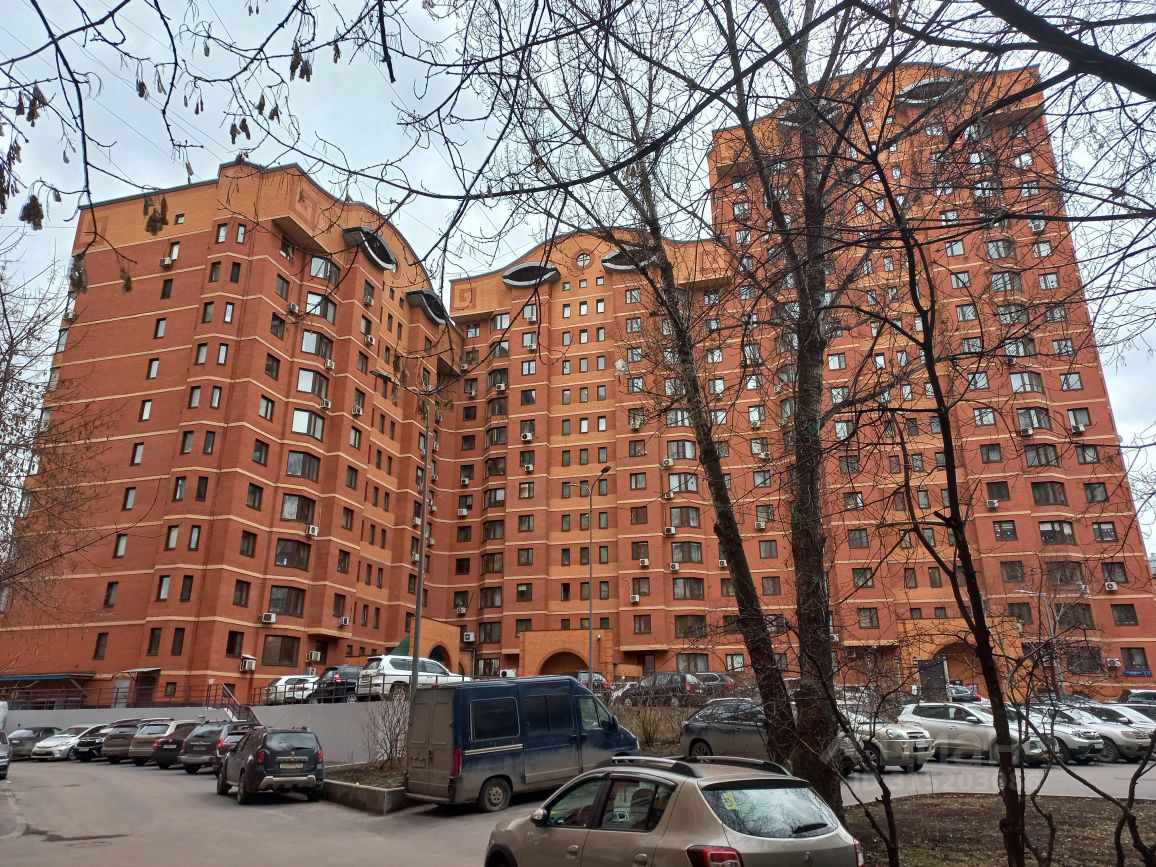 Продажа 4-комн квартиры на вторичном рынке 1-я Дубровская улица, 1К4