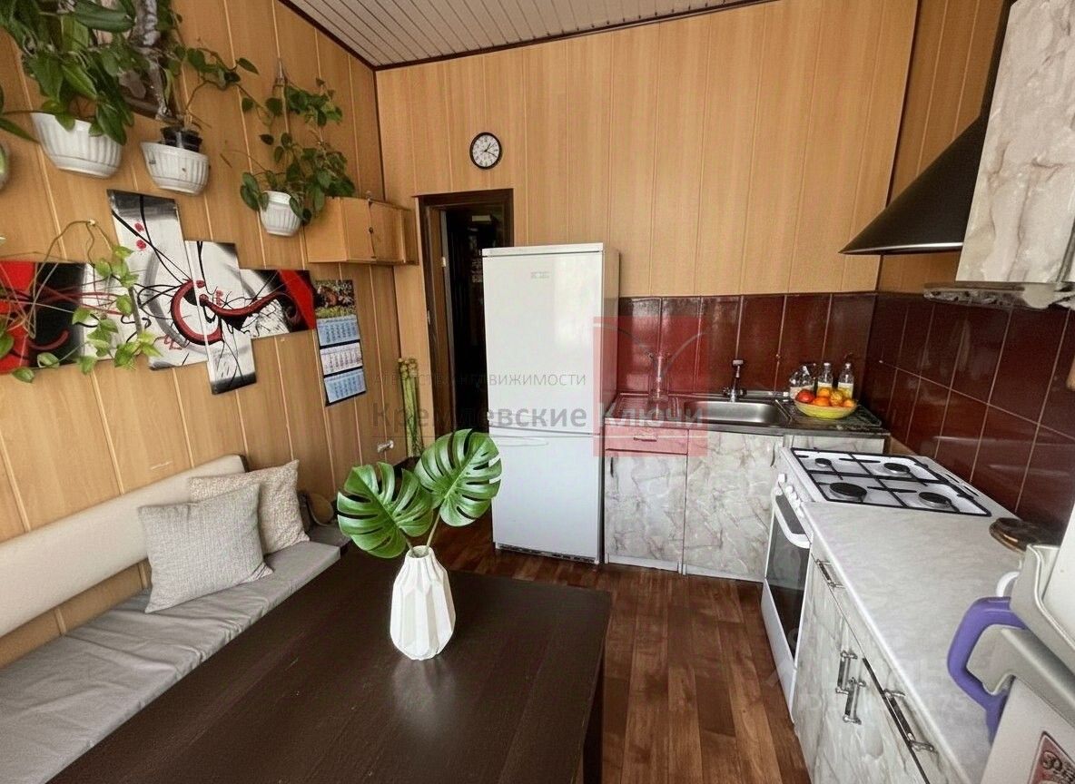 Продажа 2-комн квартиры на вторичном рынке улица Зайцева, 36