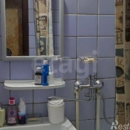 Продажа 2-комн квартиры на вторичном рынке Штурвальная улица,  д. 6