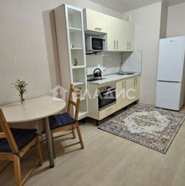 Продажа 1-комн квартиры на вторичном рынке Мурино, Петровский б-р,  д. 7