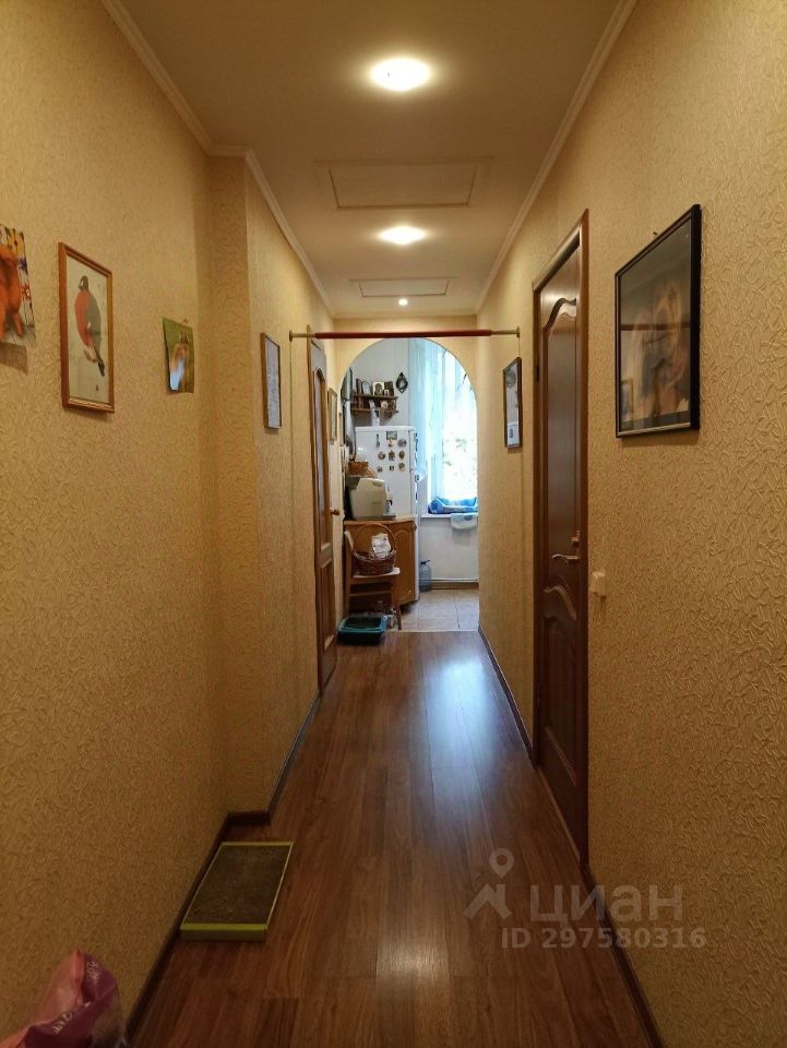 Продажа 3-комн квартиры на вторичном рынке набережная Канала Грибоедова, 72Л