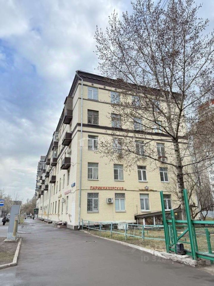 Продажа 3-комн квартиры на вторичном рынке Душинская улица, 6