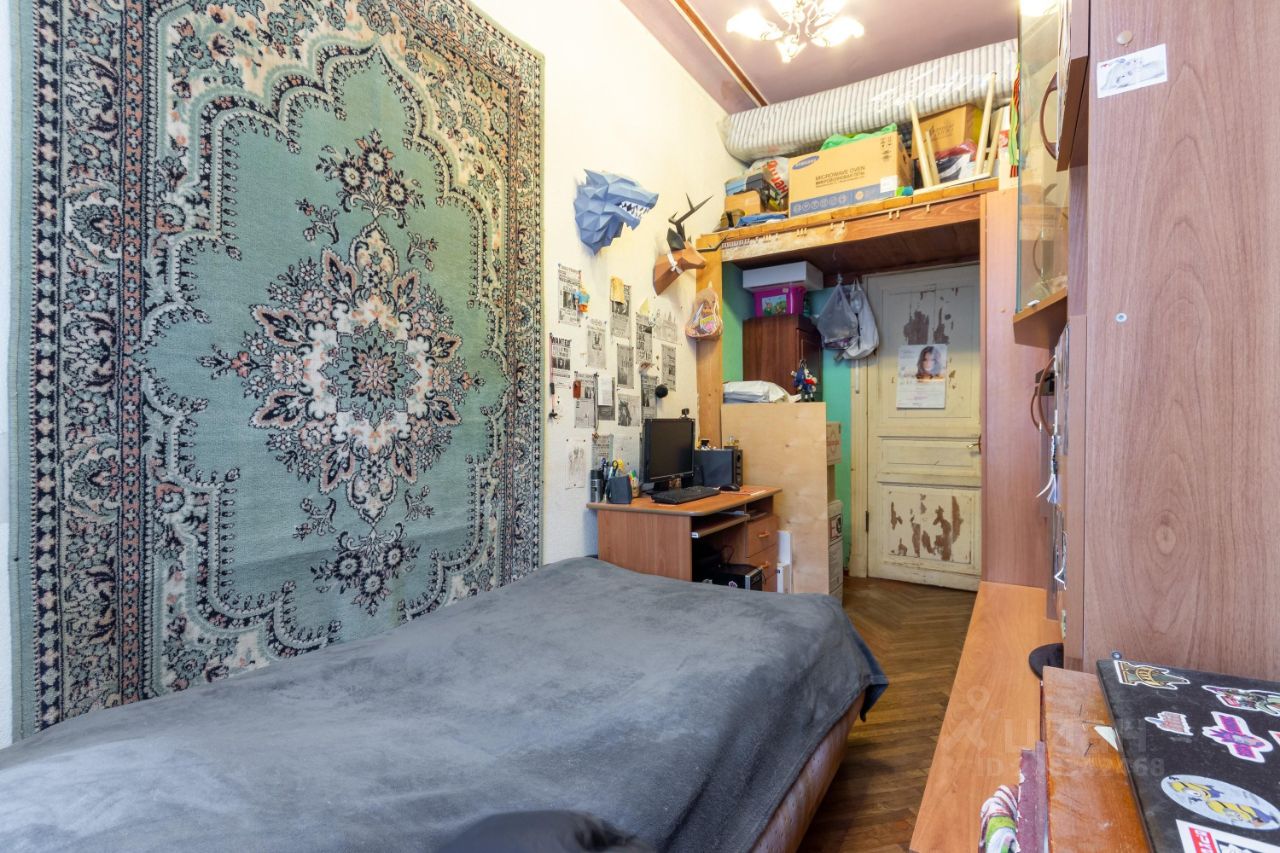 Продажа 3-комн квартиры на вторичном рынке Большая Посадская улица, 10Б