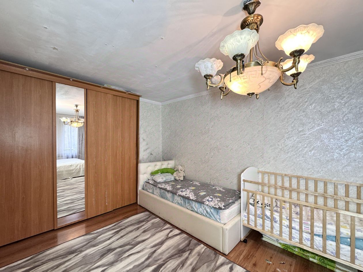 Продажа 2-комн квартиры на вторичном рынке Взлетная улица, 9К2