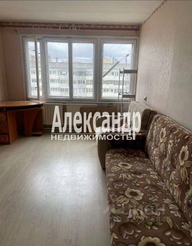 Продажа 1-комн квартиры на вторичном рынке Серебристый бульвар, 6К1