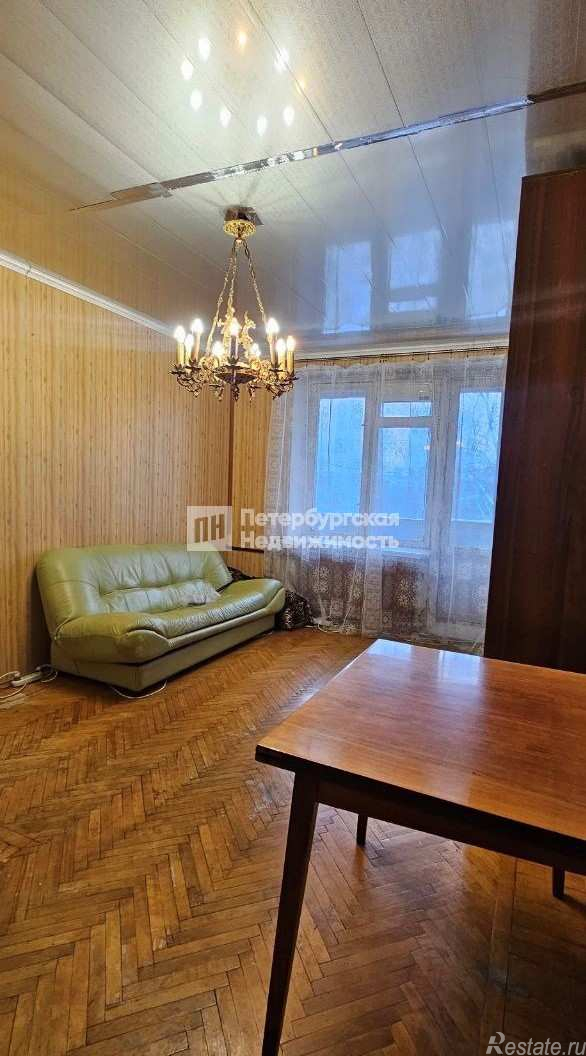 Продажа 1-комн квартиры на вторичном рынке Космонавтов пр-кт,  д. 5
