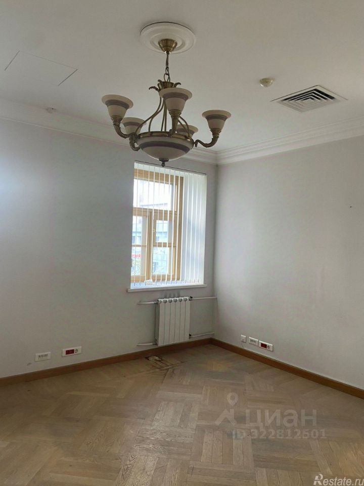 Продажа отдельного здания Люсиновский 3-й пер,  д. 5