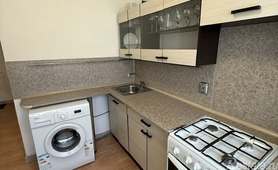 Продажа 2-комн квартиры на вторичном рынке Турку ул,  д. 31