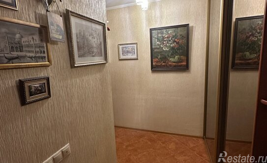 Продажа 2-комн квартиры на вторичном рынке ул Вишнёвая,  д. 10