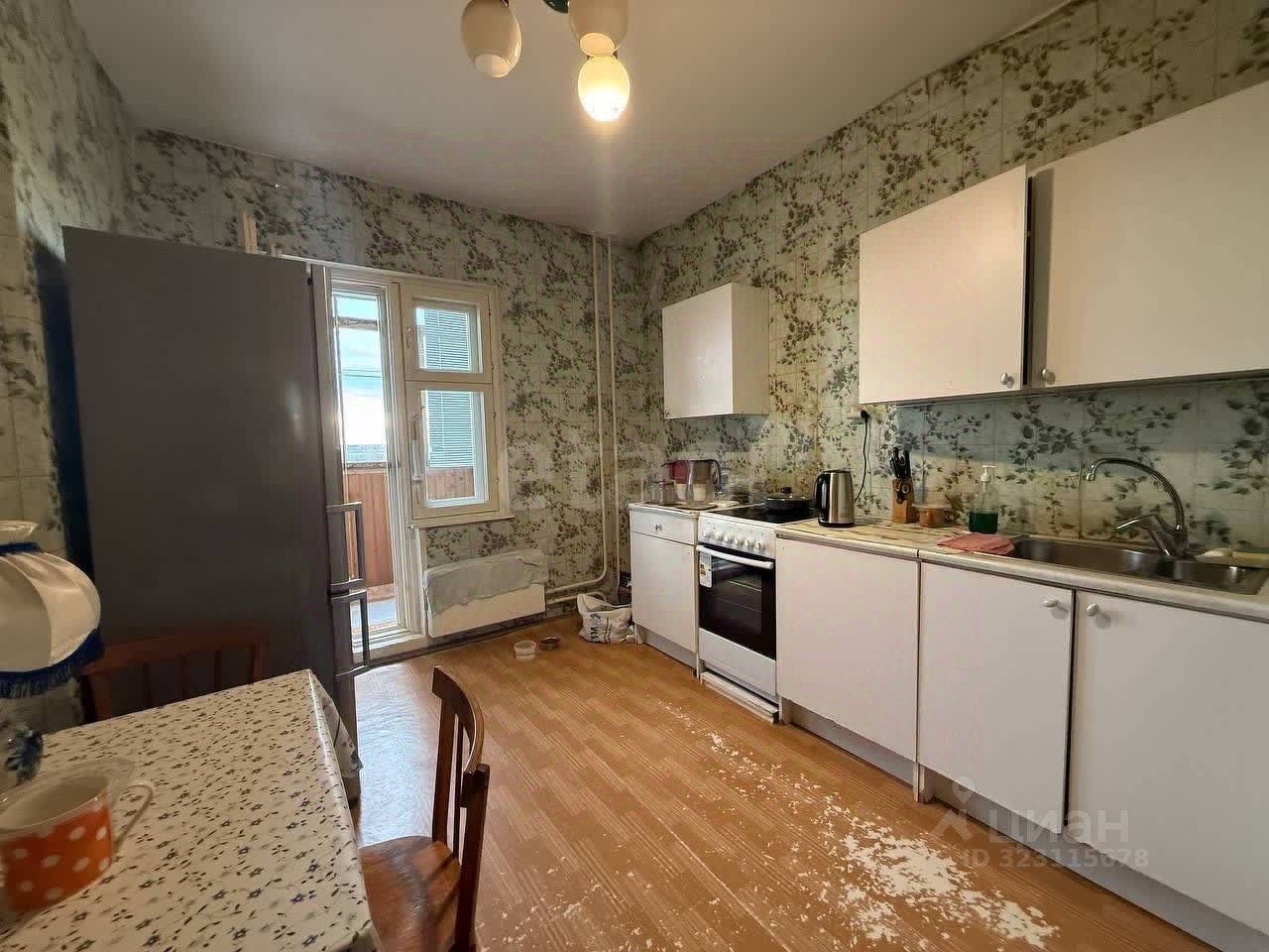 Продажа 2-комн квартиры на вторичном рынке пос. Шушары, Детскосельский тер., улица Центральная, 8к1