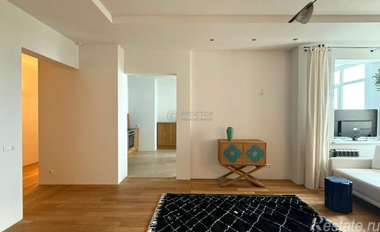 Продажа 4-комн квартиры на вторичном рынке улица Крылатские Холмы,  д. 33 к1