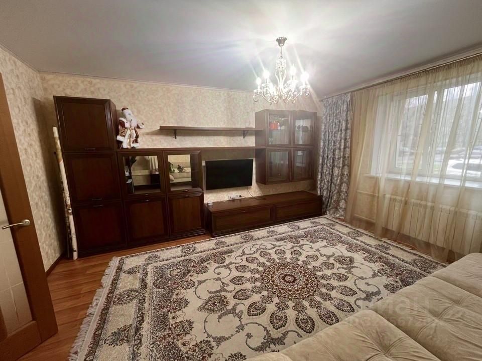 Продажа 3-комн квартиры на вторичном рынке Голицыно, Молодежный проезд, 4