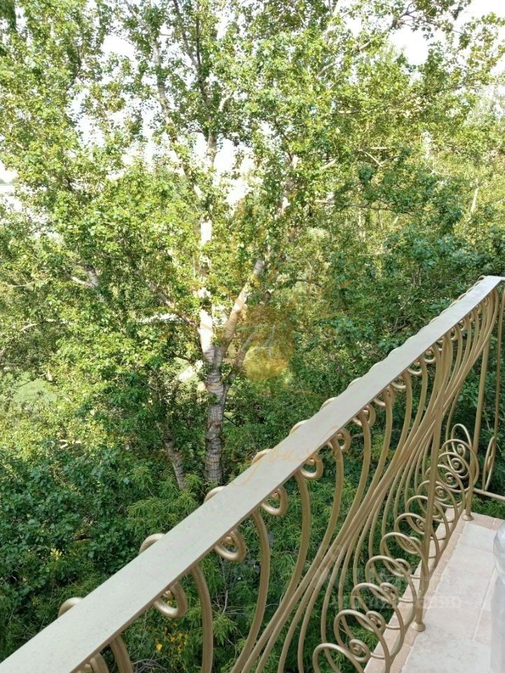 Продажа 2-комн квартиры на вторичном рынке улица Седова, 17К1