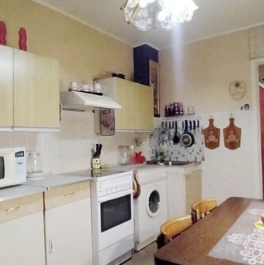 Аренда 3-комн квартиры на вторичном рынке улица Бестужевых,  д. 4А