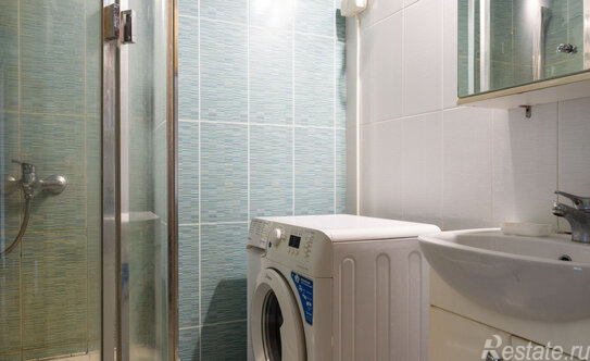 Продажа 1-комн квартиры на вторичном рынке Комендантский пр-кт,  д. 35 к1