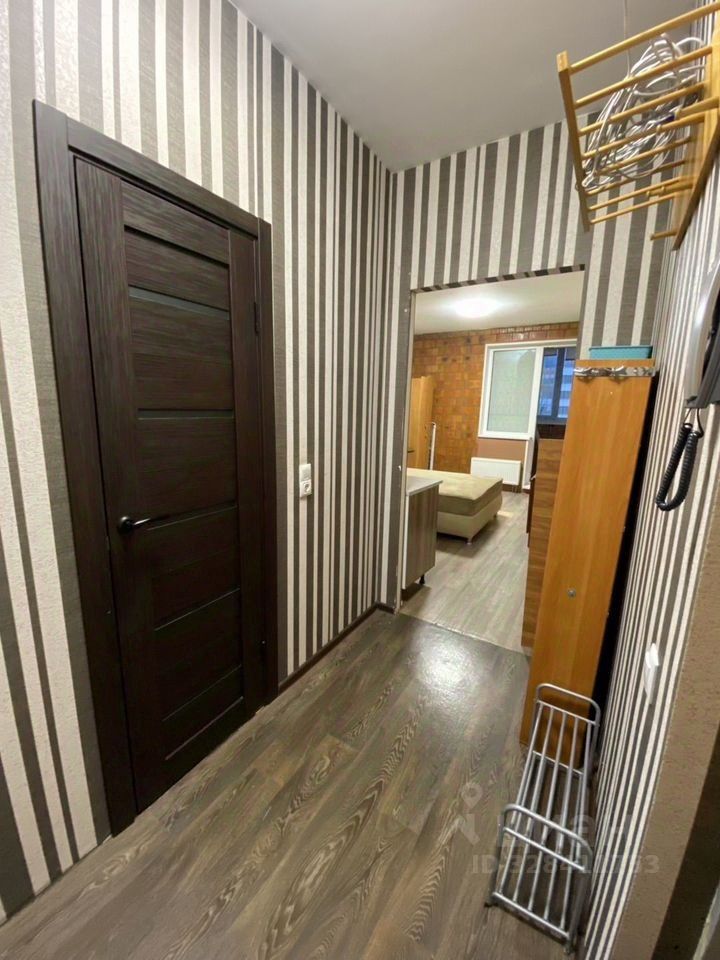 Аренда 1-комн квартиры на вторичном рынке проспект Героев, 18