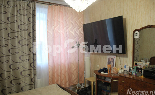 Продажа 2-комн квартиры на вторичном рынке Снежная улица