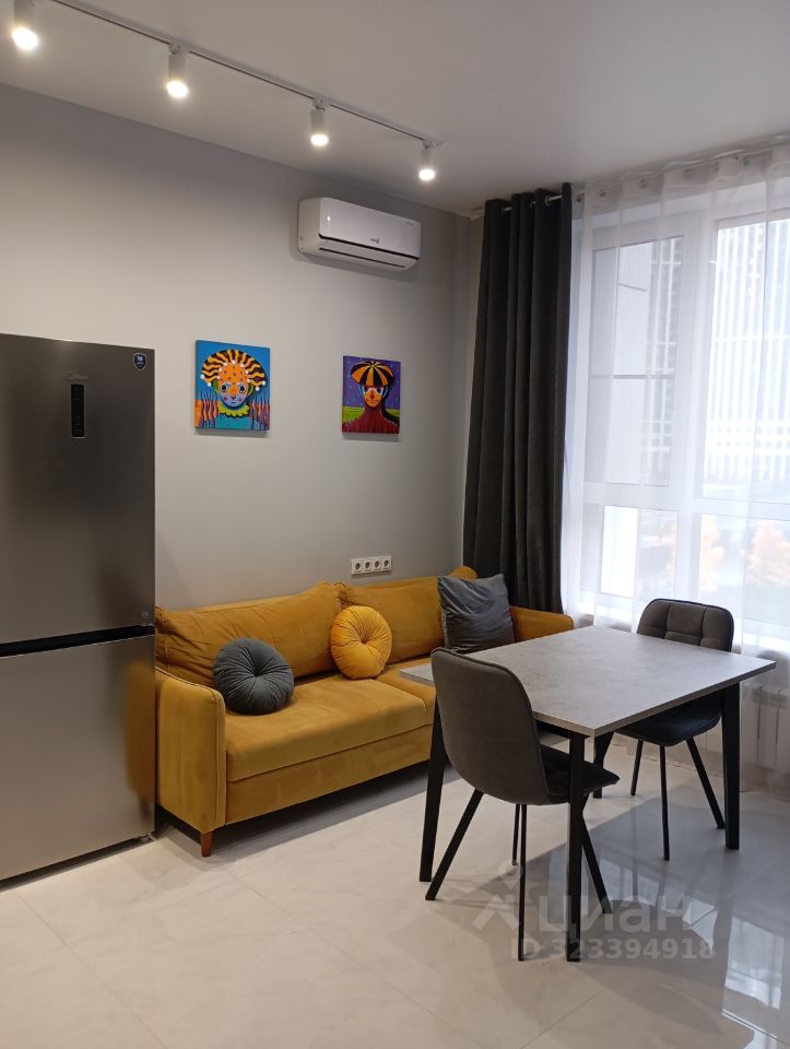 Аренда 2-комн квартиры на вторичном рынке Мосфильмовская улица, 98к2