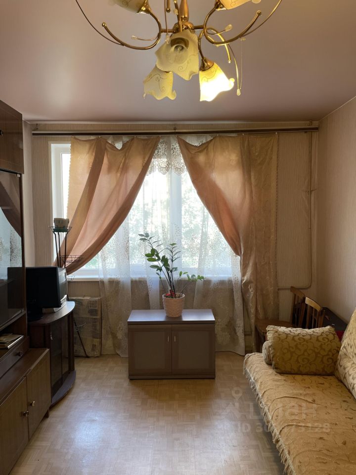 Продажа 3-комн квартиры на вторичном рынке Яхтенная улица, 2К1