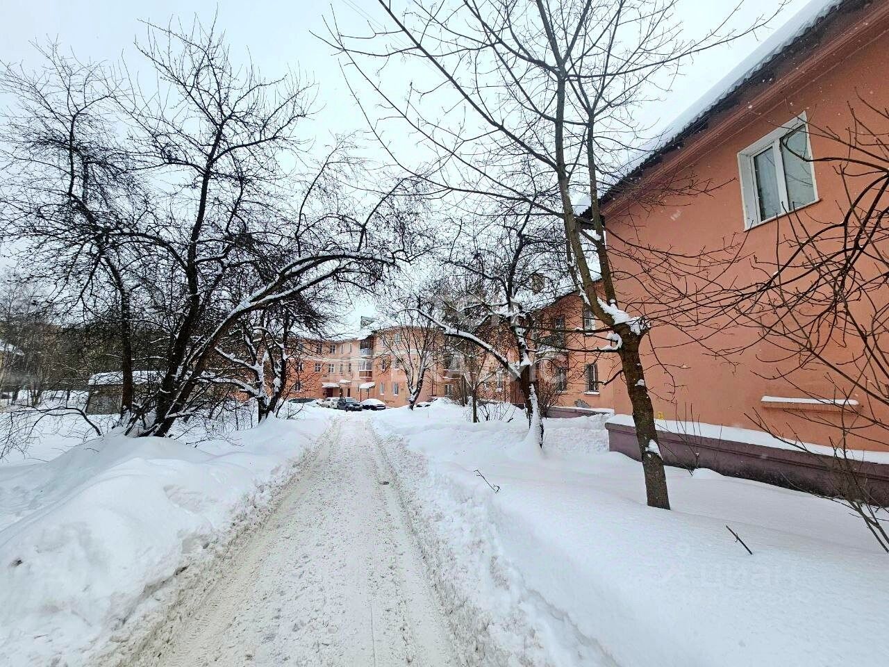 Продажа 2-комн квартиры на вторичном рынке Ивантеевка, Вокзальная улица, 1