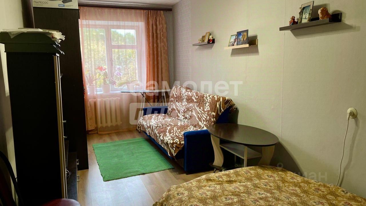 Продажа 3-комн квартиры на вторичном рынке Авиационный мкр, улица Ильюшина, 11к4