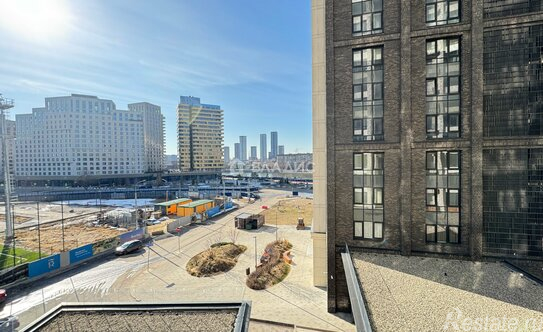 Продажа 1-комн квартиры на вторичном рынке ул Виктора Маслова,  д. 2