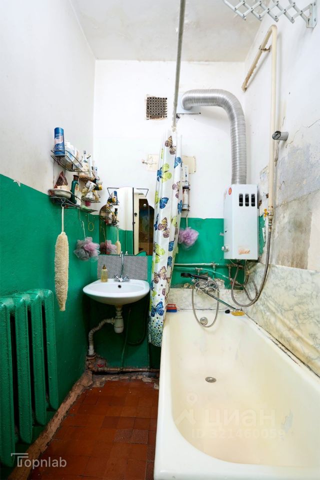 Продажа 4-комн квартиры на вторичном рынке переулок Гривцова, 22