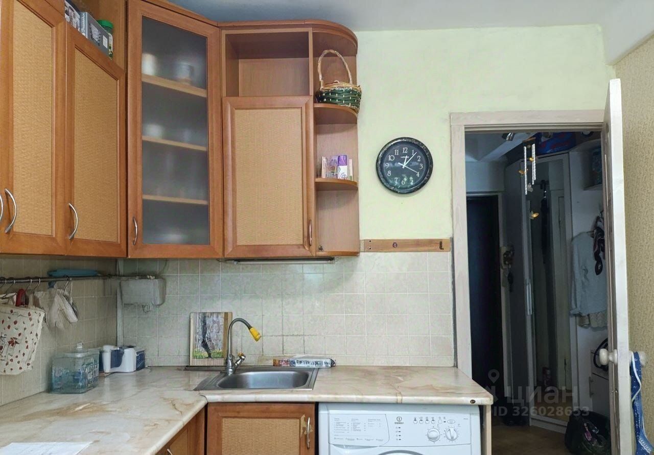 Продажа 1-комн квартиры на вторичном рынке Заневский проспект, 28-30-32