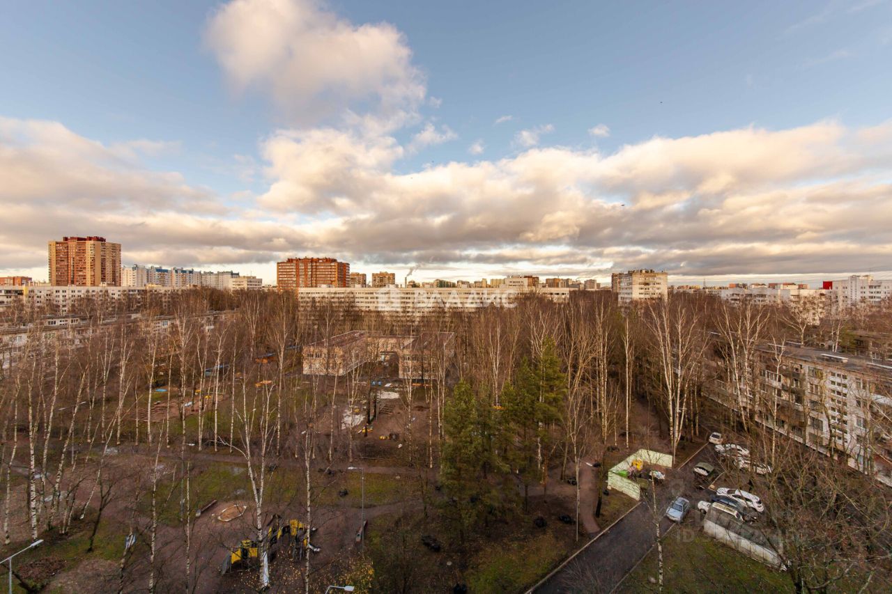 Продажа 3-комн квартиры на вторичном рынке проспект Просвещения, 84К1