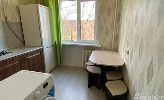 Продажа 2-комн квартиры на вторичном рынке Гранитная улица,  д. 26