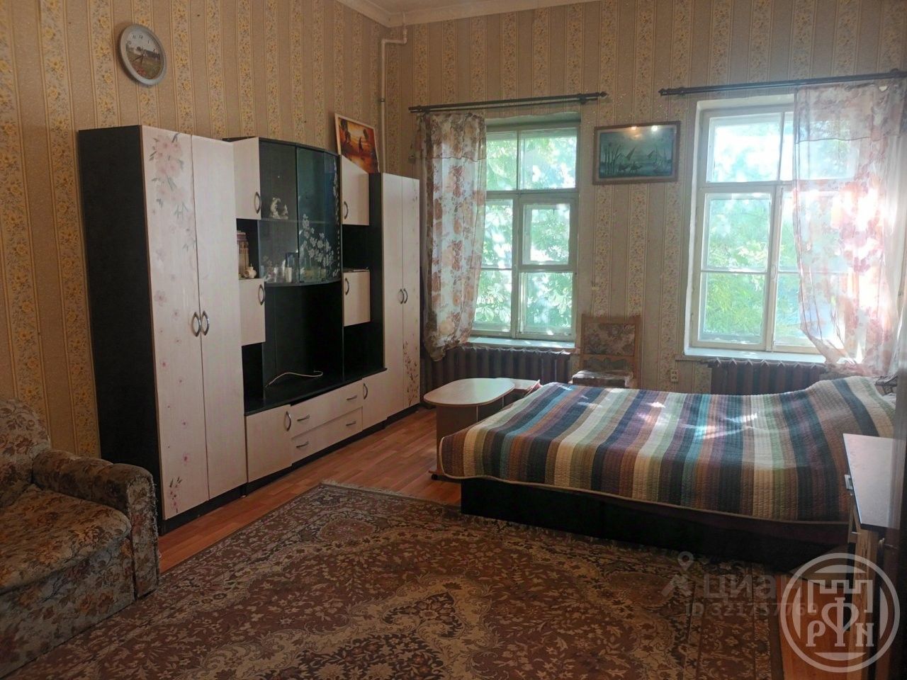 Продажа 4-комн квартиры на вторичном рынке Кронштадт, улица Велещинского, 12