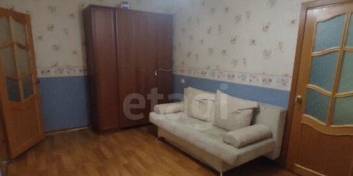 3-комн квартира проспект Славы,  д. 11