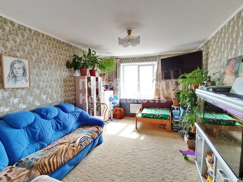 Продажа 3-комн квартиры на вторичном рынке Красносельское (Горелово) шос.,  д. 48