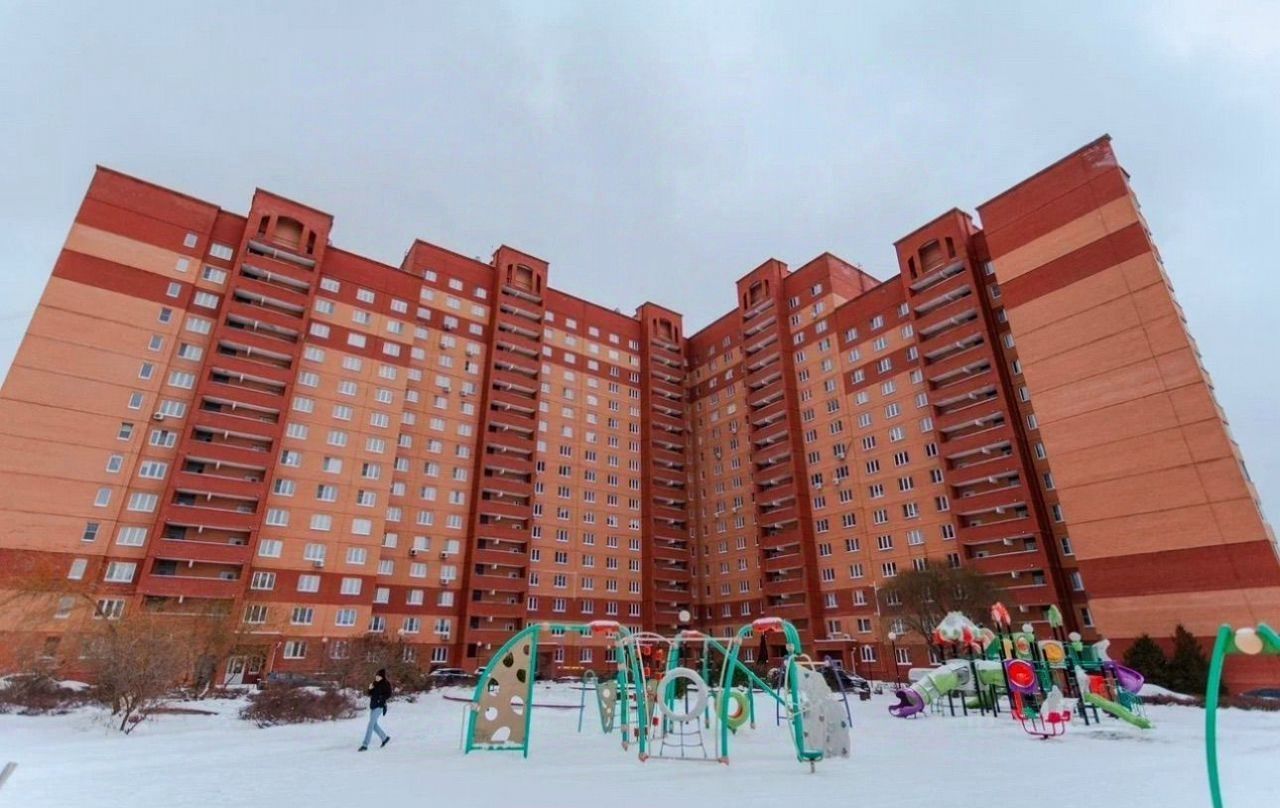 Продажа 2-комн квартиры на вторичном рынке пос. Совхоза имени Ленина, 17к3