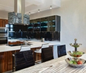 Продать Квартиры вторичка Ломоносовский пр-кт  25 1