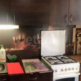 Продажа 3-комн квартиры на вторичном рынке Колпино г, Павловская ул,  д. 44