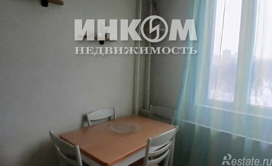 Продажа 2-комн квартиры на вторичном рынке Изумрудная улица,  д. 13 к2