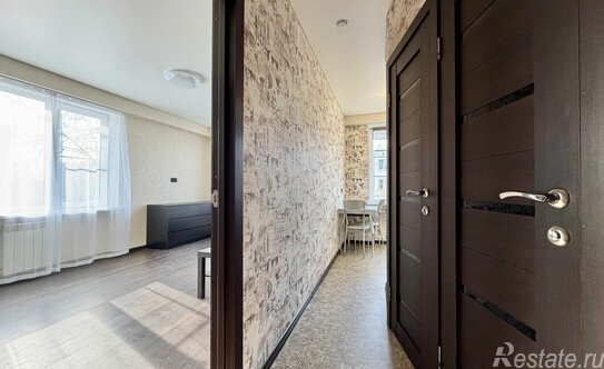 Продажа 1-комн квартиры на вторичном рынке Маршала Жукова пр-кт,  д. 72,  к. 5