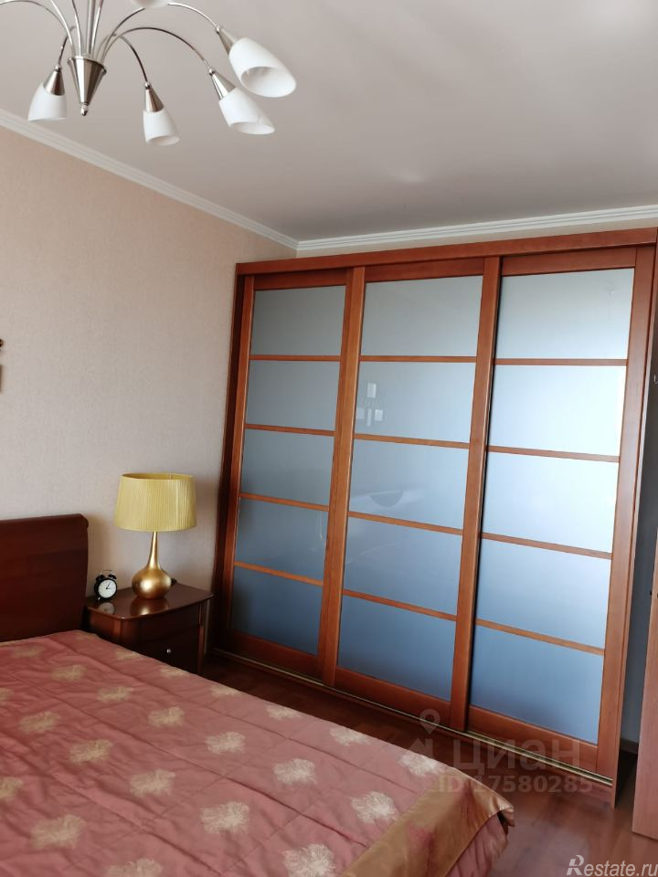 Аренда 3-комн квартиры на вторичном рынке ул Счастливая,  д. 12