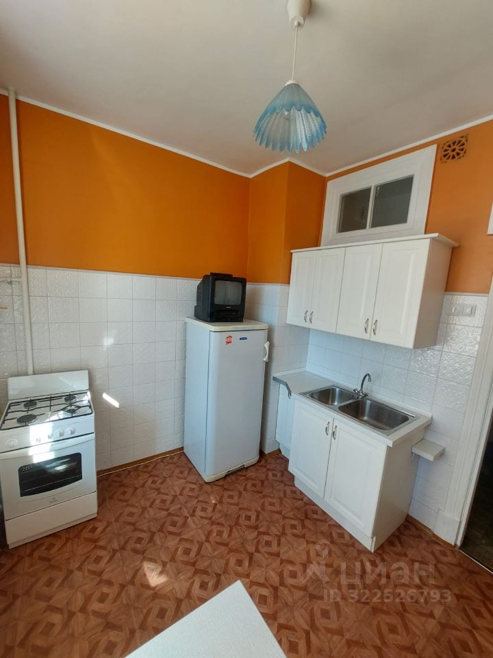 Аренда 3-комн квартиры на вторичном рынке Автозаводская улица, 6