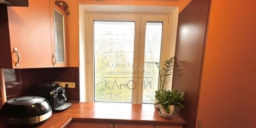 3-комн квартира Сокольническая 3-я ул,  д. 1