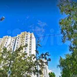 Продажа 1-комн квартиры на вторичном рынке Весенняя улица,  д. 18